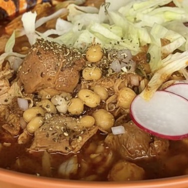 Cómo hacer pozole para principiantes: te damos la receta más fácil para prepararlo