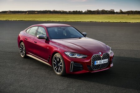 El nuevo BMW Serie 4 Gran Coupé es un BMW i4 de combustión con etiqueta ECO, hasta 374 CV y una opción mild hybrid diésel