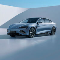 Creíamos que BYD era imparable con sus coches eléctricos: acaba de tener su primer tropiezo y sus beneficios se han desplomado un 30% 