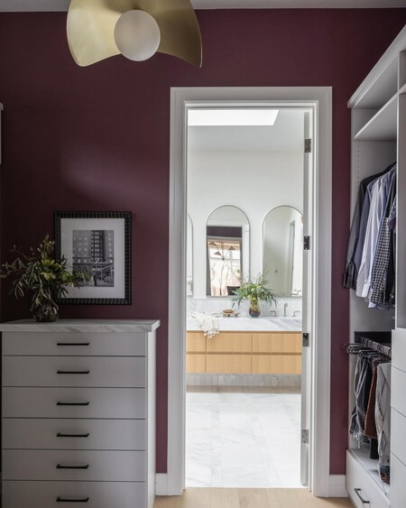 After Many Years Of Bright White Rooms We Re Seeing A Shift Towards Warmer Moodier More Invit