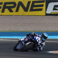 Jules Cluzel completa el doblete en la gran fiesta de Dominique Aegerter, nuevo campeón de Supersport