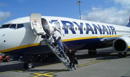 Ryanair reducirá un 12% sus vuelos en España en 2013