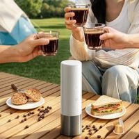 Xiaomi lança cafeteira portátil que promete até 400 expressos por carga 