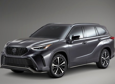 Toyota Highlander se torna más ruda con la versión XSE 2021