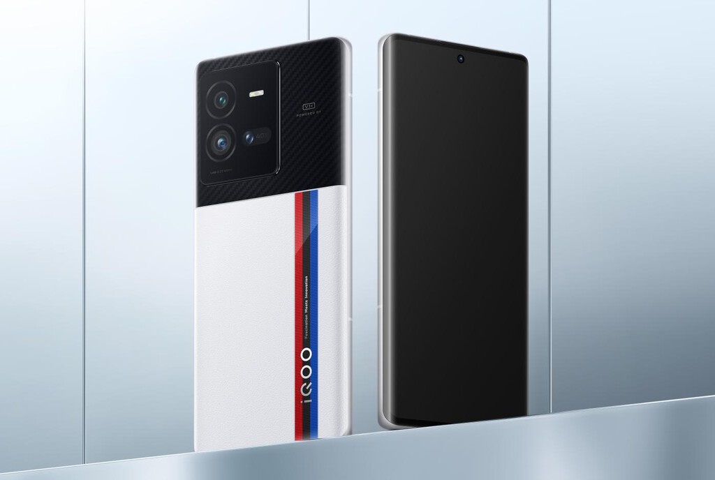 Vivo iQOO 10 Pro: completar la batería en 10 minutos es posible en el primer móvil con carga rápida de 200W