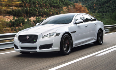 Jaguar ya planea un reemplazo para el XJ