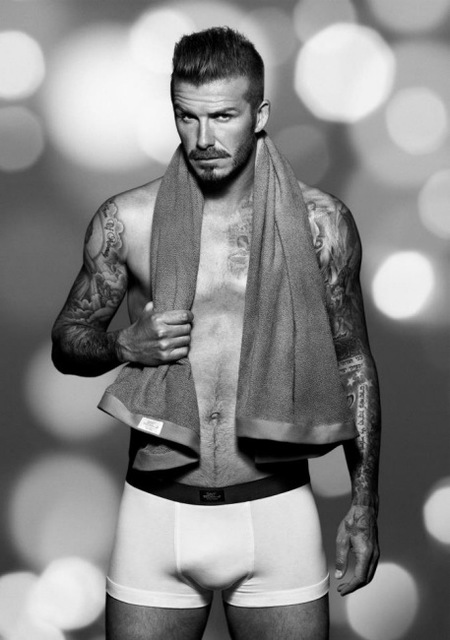 David Beckham, ¿quién quiere calefacción teniendo fotos tuyas en gayumbos?