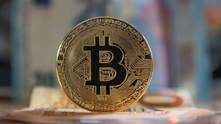 La destrucción monetaria es responsable del auge del Bitcoin