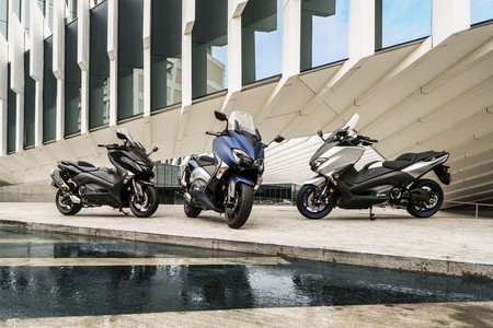 Yamaha TMAX 2017, en tres sabores distintos para degustar la gloria de los maxi-scooter