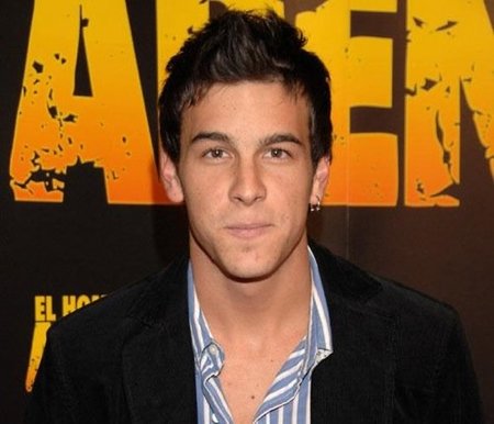 Mario Casas apatrullando la ciudad en 3D