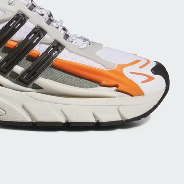 De feas a las más deseadas: las nuevas Adidas Jellyfish de Pharrell arrasan este verano 2025 y son la prueba de las ‘ugly sneakers’ vuelven a ser tendencia