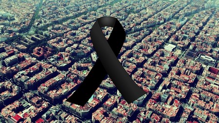 El motociclismo se solidariza con la ciudad de Barcelona tras el atentado terrorista