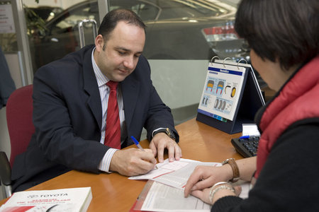 15.000 coches vendidos en los tres días previos a la subida del IVA