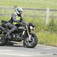 Dos mulas hacen sospechar de un restyling para la Triumph Speed Triple