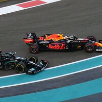El mundial de Fórmula 1 aún no ha acabado: Mercedes reclama a la FIA para que Lewis Hamilton sea campeón en los despachos