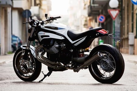 Trasera de la Guzzi Calibro 11