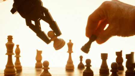 Personas vs algoritmos, los guiones de Cortana y dictaduras en el software libre. Internet is a Series of Blogs (361)
