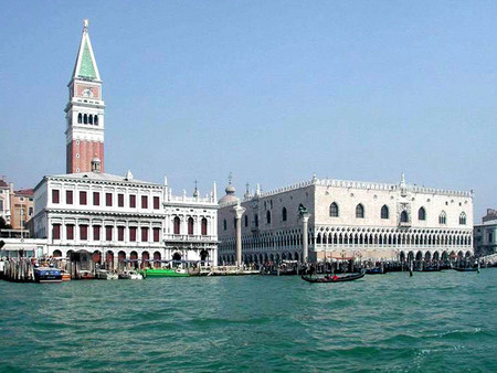 Venecia es mucho más que canales: también es la cuna de los libros