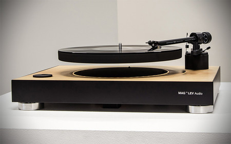 Este vinilo flota gracias a la levitación magnética