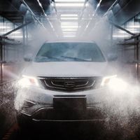 Geely podría convertirse en el mayor accionista de Daimler. ¿Joint venture a la vista?