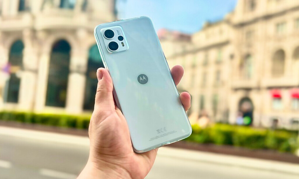 Es el móvil más vendido de Motorola en Amazon y tiene cámara de 50MP y Dolby Atmos 