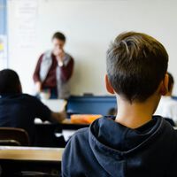 De toda la gente que ha hecho oposiciones a maestro en Galicia, muchos están fuera, con vacantes sin cubrir: la paradoja de este país 