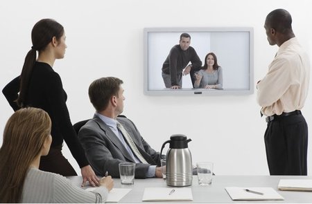 ¿Quieres ahorrar CO2? Comunícate por videoconferencia