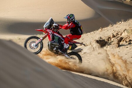 Los detalles de la Honda CRF450 Rally, la moto que está tumbando la hegemonía de KTM en el Dakar