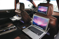 Hyundai Genesis para el SEMA Show cargado de gadgets de Apple