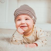 Bebé de cuatro meses: todo sobre alimentación, sueño y desarrollo en el cuarto mes de vida