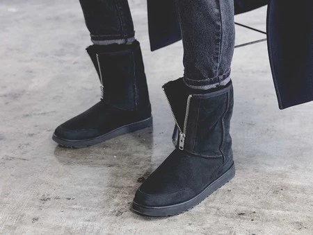 Ugg Y 3 1 Phillip Lim Colaboran Para Darle Una Nueva Cara A Las Clasicas Botas Para Este Invierno
