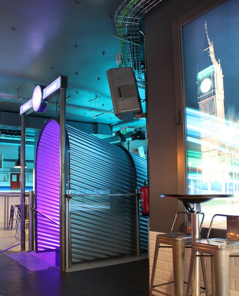 Piccadilly, un bar que se inspira en la red de metro londinense