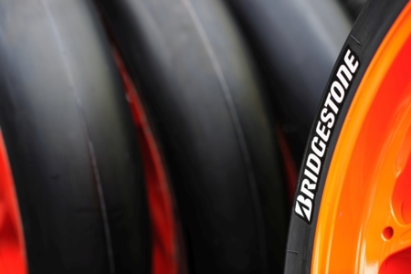 Nuevos colores para los Bridgestone del Mundial de MotoGP