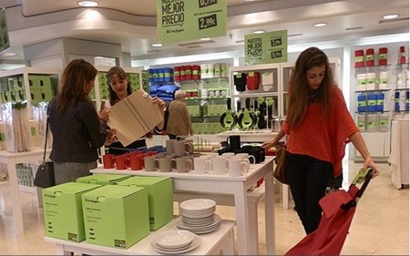 El Corte Inglés sigue el modelo Ikea para ofrecer precios más económicos