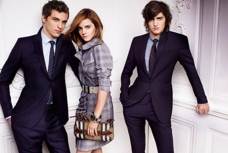 Adivina adivinanza... ¿cuántos pares de zapatos tiene Emma Watson en su armario?