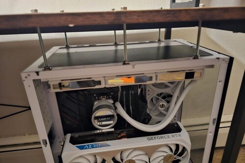 Pc Gaming Atornillado Escritorio