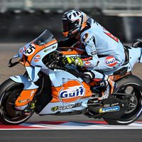 Raúl Fernández consigue su primera pole position en MotoGP y Marc Márquez se cuela delante de Jorge Martín a rueda 