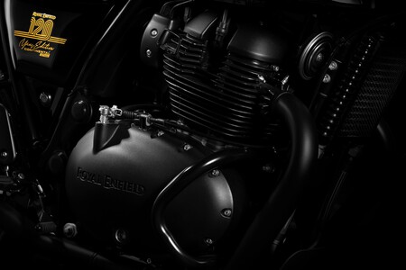 Royal Enfield 120 Aniversario 2022 008