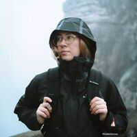 El Corte Inglés arrasa con las Ofertas Límite y esta chaqueta Columbia a mitad de precio que aguanta cualquier chaparrón 