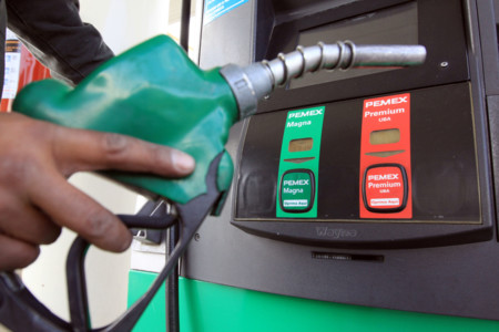 Va de nuevo, el primero de julio suben de precio las gasolinas Magna y Premium