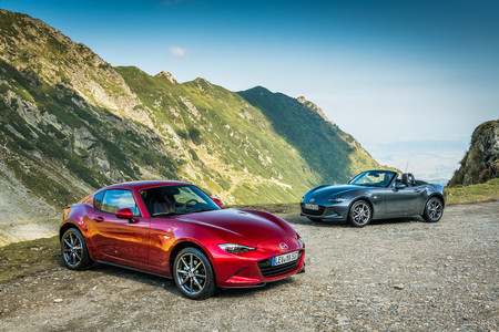 La próxima generación de Mazda MX-5 podría ser híbrida, aunque realmente no lo necesite