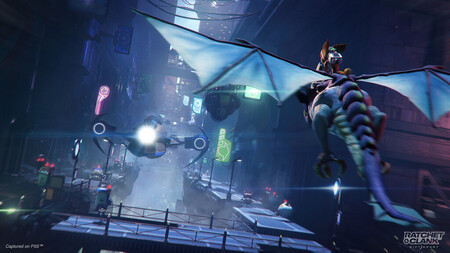 Tras el éxito de Ratchet & Clank, Insomniac ya busca perfiles para un nuevo juego con multijugador