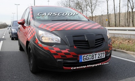 Opel Meriva 2010, fotos espía