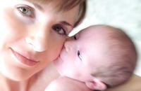 El olfato del bebé y el olor de una madre