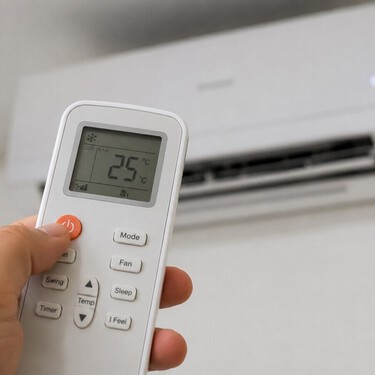 Los expertos en aire acondicionado coinciden: "Pasar de 24 a 23 grados supone una subida del consumo del 8%" 