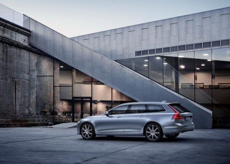 Volvo V90 Official Unveiling 3