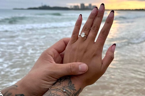 Pedir Matrimonio Gen Z Anillo Jovenes