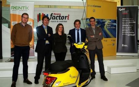 Correos probará dos modelos de motos eléctricas de QuaZZar para el reparto en Navarra