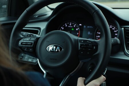 Apple invertirá 3.600 millones de dólares en Kia Motors, según un diario coreano