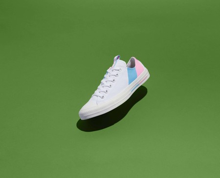 Con Orgullo Y Mucho Color Converse Interviene Sus Iconicos Modelos En Pro De La Comunidad Lgbtqia 3